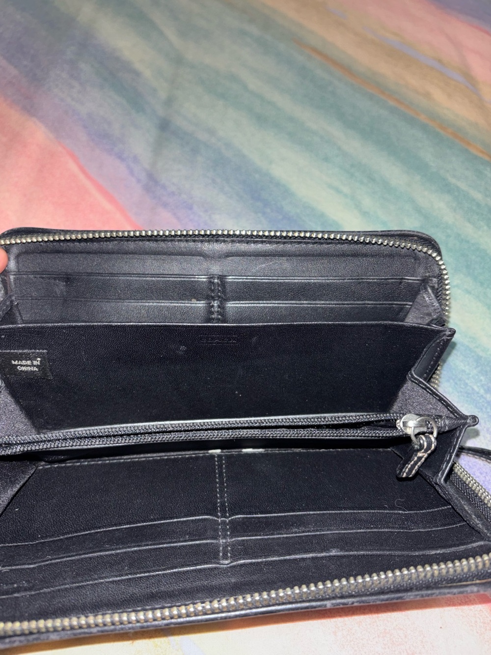 Coach Peyton Signature Black & White Accordion Zip Around Wallet - Picture 3 of 7